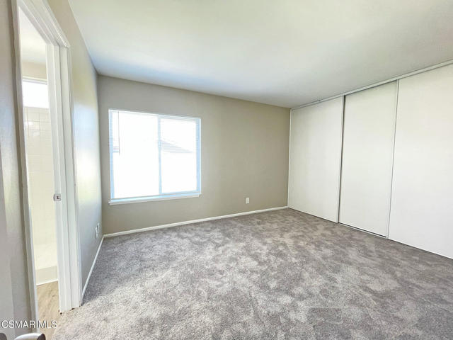 2373 Bryson Place, Simi Valley CA: https://media.crmls.org/mediaz/87800be4-39b7-4713-9928-d02441147cda.jpg
