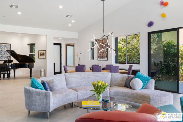 4321 Lumina Way, Palm Springs CA: https://media.crmls.org/mediaz/878064de-426d-4aa9-a0ac-10616835a712.jpg