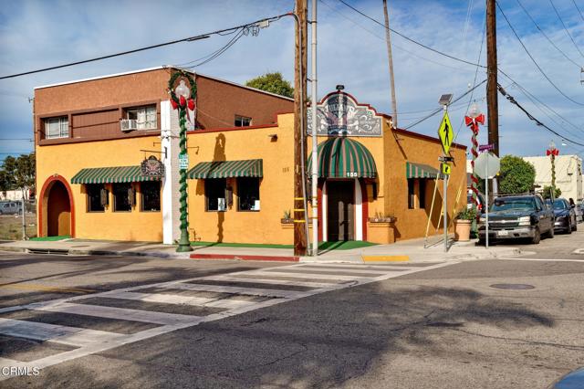155 E 7th Street, Oxnard CA: https://media.crmls.org/mediaz/8780c1b0-3f1b-4996-8f2c-5bb3132fbc68.jpg
