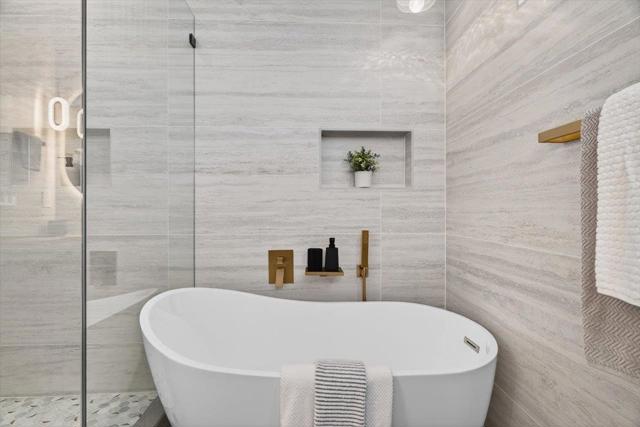 747 W Washington Avenue, Sunnyvale CA: https://media.crmls.org/mediaz/8780c4cd-81fe-4165-883a-eb5b04232447.jpg