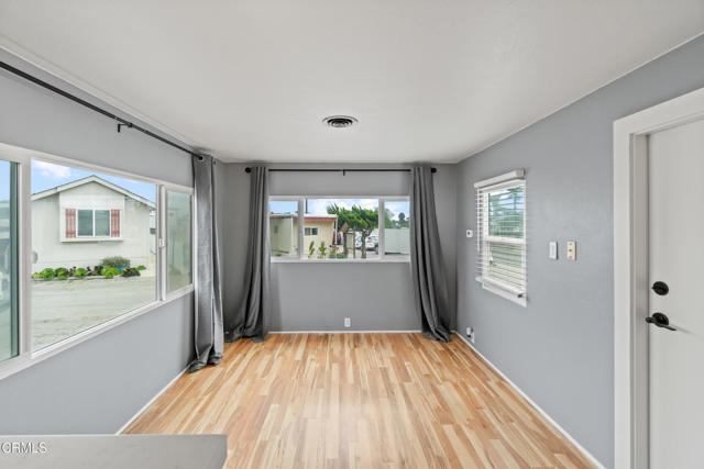 Detail Gallery Image 11 of 33 For 7368 Hollister Ave #28,  Goleta,  CA 93117 - 2 Beds | 1 Baths