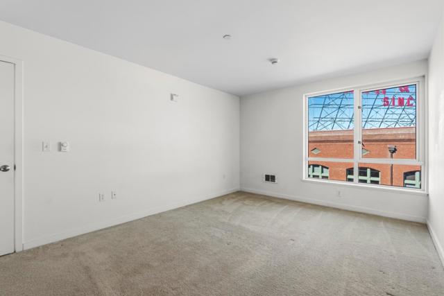 888 7th Street, San Francisco CA: https://media.crmls.org/mediaz/8781160f-bacd-4624-81ac-fc7ad5bdb064.jpg