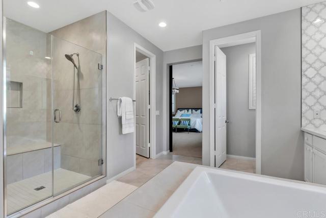 35805 E Shetland Hls, Fallbrook CA: https://media.crmls.org/mediaz/87817d8f-0d8d-47a1-89db-650911130cf5.jpg