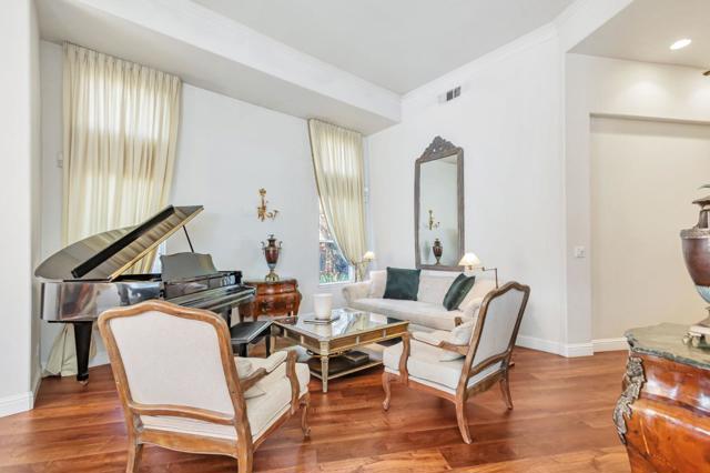 1140 Mallard Ridge, San Jose CA: https://media.crmls.org/mediaz/878334e3-c723-4fad-a187-0668da1d0df3.jpg