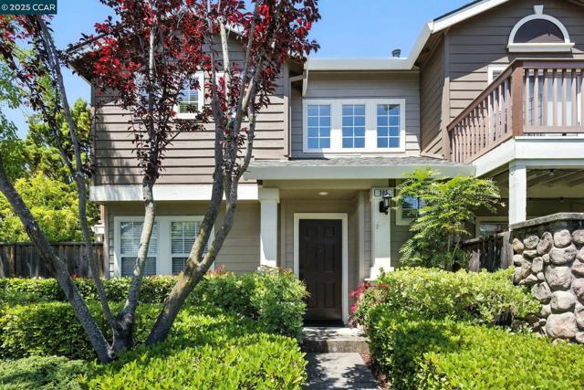 305 Daybreak Court, San Ramon CA: https://media.crmls.org/mediaz/878373b4-3a43-47db-bbb7-09f39906e854.jpg