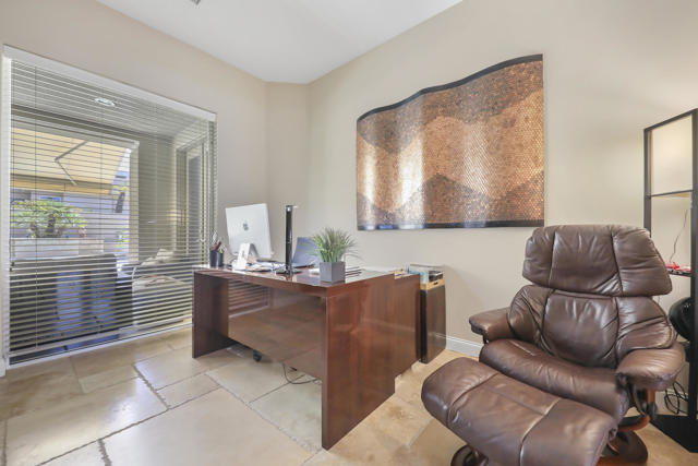 41800 Jones Drive, Palm Desert CA: https://media.crmls.org/mediaz/87838fb4-ff2d-4edf-8fc4-4417d9314a76.jpg