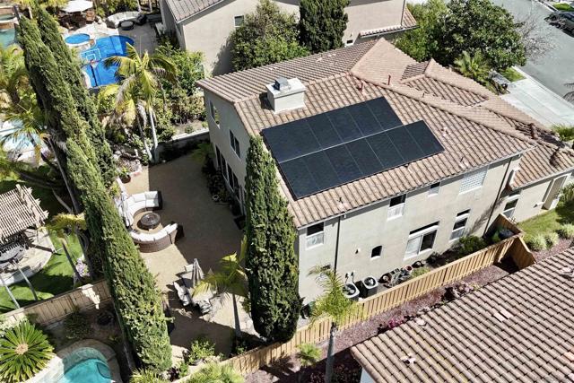 5032 Manor Ridge Ln, San Diego CA: https://media.crmls.org/mediaz/8784541f-0554-4d05-9c00-dec760aec46d.jpg