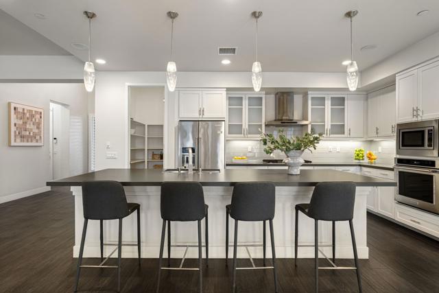 74425 Zeppelin Drive, Palm Desert CA: https://media.crmls.org/mediaz/8784a8c9-6ef2-4397-a016-0cb22f0457e8.jpg
