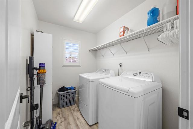 1288 Long View Drive, Chula Vista CA: https://media.crmls.org/mediaz/8784c8d5-6531-4cea-8e2c-49779f13879f.jpg