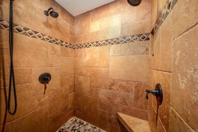 Detail Gallery Image 17 of 40 For 15420 Sierra Grande, Valley Center,  CA 92082 - 4 Beds | 3 Baths