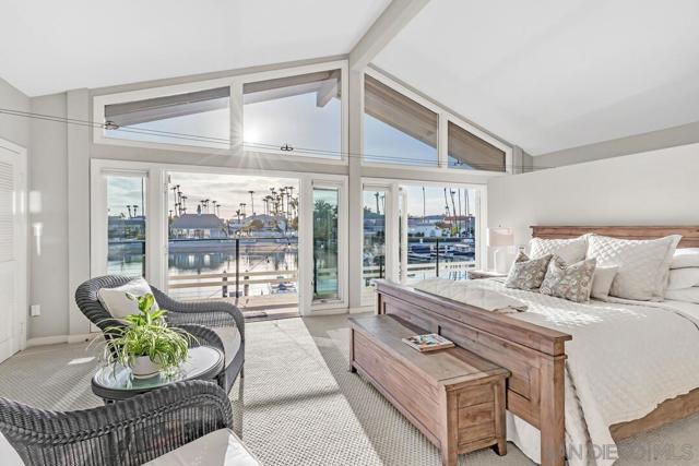 36 Admiralty Cross, Coronado CA: https://media.crmls.org/mediaz/87865958-6f2d-4634-a60e-b511ef7378c8.jpg