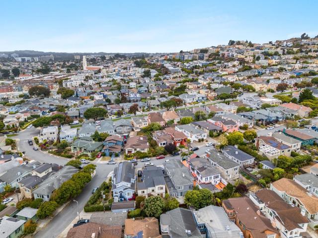 52 Eastwood Drive, San Francisco CA: https://media.crmls.org/mediaz/8786599a-e550-4ada-b17c-96a8a019a031.jpg