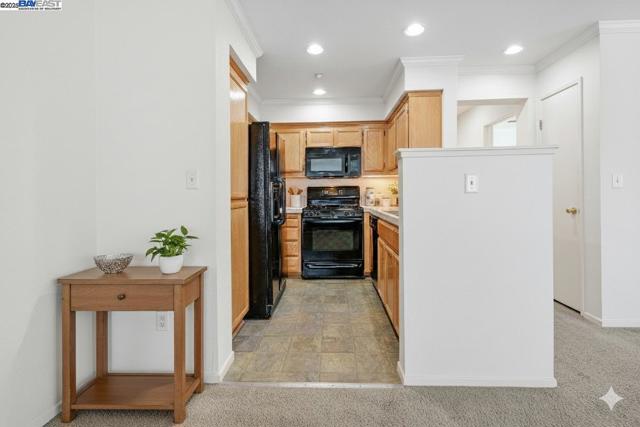 51 Bellington Cmn, Livermore CA: https://media.crmls.org/mediaz/8786f33a-f80f-489f-a43d-e937c6c9bbfe.jpg