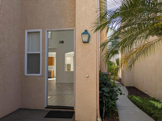 Detail Gallery Image 3 of 32 For 18791 Caminito Pasadero #83,  San Diego,  CA 92128 - 3 Beds | 2/1 Baths