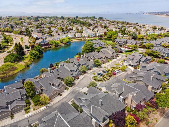 122 Purcell Drive, Alameda CA: https://media.crmls.org/mediaz/878762e5-d1d5-4d83-84cc-dd28b994b1b8.jpg