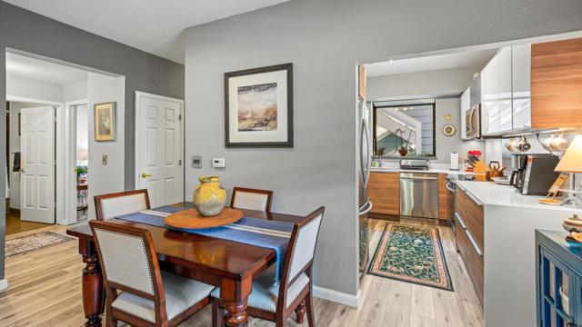 2600 Oak Road, Walnut Creek CA: https://media.crmls.org/mediaz/8788bdac-7bb4-4c09-80c4-f7f26ba000e1.jpg
