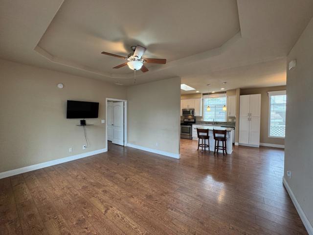 73 Sailfish Court, Half Moon Bay CA: https://media.crmls.org/mediaz/8788e147-b94b-44db-b2c5-3f1e8456e573.jpg