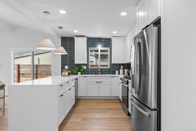 Detail Gallery Image 13 of 47 For 2910 Amulet St, San Diego,  CA 92123 - 4 Beds | 2 Baths