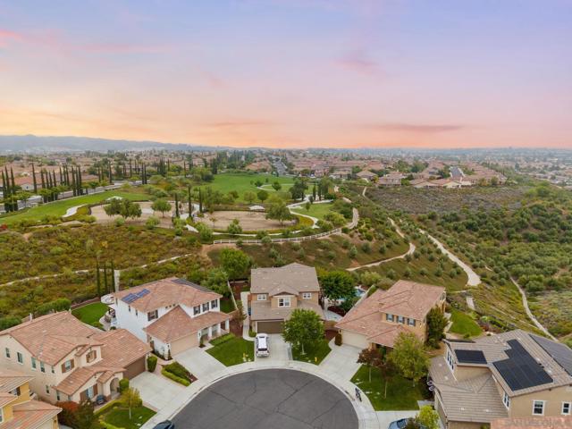 34189 Hourglass St, Temecula CA: https://media.crmls.org/mediaz/878a548e-a06c-451b-bbe2-f8a63a4d3dfb.jpg