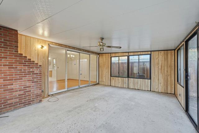 31047 Brae Burn Avenue, Hayward CA: https://media.crmls.org/mediaz/878aedd9-d294-437a-a215-1fbf6ced9c95.jpg