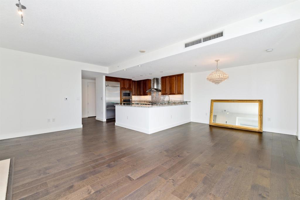 1205 Pacific - photo 3
