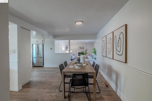 3354 S Francisco Way, Antioch CA: https://media.crmls.org/mediaz/878c4dce-1800-4823-a52f-128b5680dfda.jpg