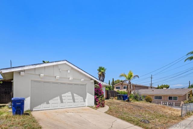 1340 Heron Ave, El Cajon CA: https://media.crmls.org/mediaz/878c9fd9-f718-44d1-b5ca-bf08927d5534.jpg