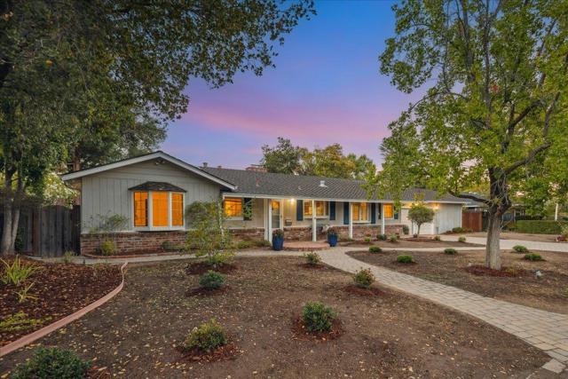 20345 Argonaut Drive, Saratoga CA: https://media.crmls.org/mediaz/878d4bc5-45a6-41b7-b2fc-bd3d4e3a38a3.jpg