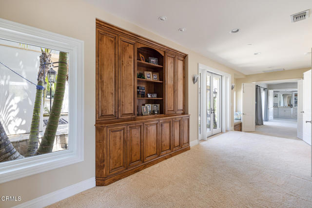 20 Via Terrasol, Camarillo CA: https://media.crmls.org/mediaz/878d95b3-eef6-4558-9728-b635bbeba708.jpg