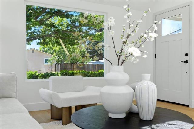 2286 Weston Drive, San Jose CA: https://media.crmls.org/mediaz/878e7129-abdf-4cb9-97d7-0e01d5624e75.jpg