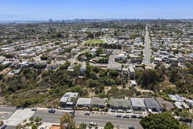 3030 Nile Street, North Park (San Diego) CA: https://media.crmls.org/mediaz/878ef604-409c-42bd-8a74-aebc6f5444c2.jpg