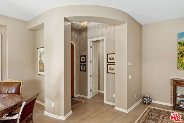 115 Primrose Drive, Foothill Ranch CA: https://media.crmls.org/mediaz/878f3e31-e4da-4c52-b6c9-9f880acdfb47.jpg