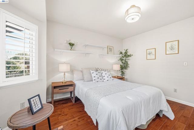 Image 47 of 60 For 280 Summerford Cir