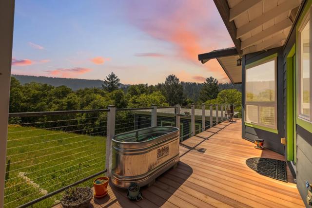 240 Buck Knoll Road, Boulder Creek CA: https://media.crmls.org/mediaz/8790b510-d035-493f-ac2e-20069815772c.jpg