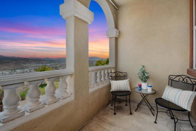 1705 Montilla, Santee CA: https://media.crmls.org/mediaz/8790c933-fcd8-4875-9a36-494f0fa4e106.jpg