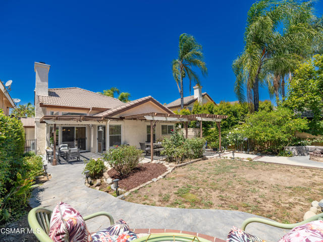 552 Fairfield Road, Simi Valley CA: https://media.crmls.org/mediaz/879553ab-4210-48c0-99bc-5f0cfd9eb8ad.jpg