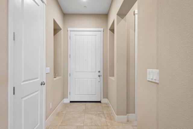 2011 Sage Drive, Hollister CA: https://media.crmls.org/mediaz/8797c79f-c580-481a-853b-2db476851269.jpg