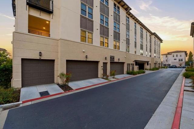 1057 Foxglove Place, San Jose CA: https://media.crmls.org/mediaz/879822d8-8a63-4bb4-a078-b8771ed563e4.jpg