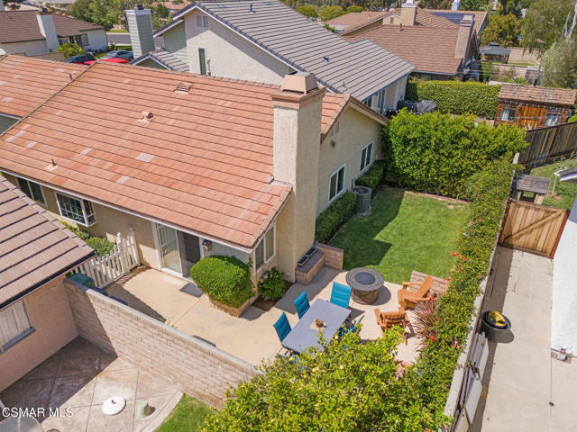 4570 N Vistapark Drive, Moorpark CA: https://media.crmls.org/mediaz/8798ab0f-a070-4e95-a787-8e2063ae06ff.jpg
