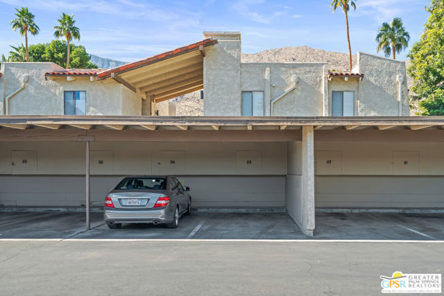 2180 S Palm Canyon Drive, Palm Springs CA: https://media.crmls.org/mediaz/87991214-1bfd-4b56-92c5-a3d6aaf01f07.jpg