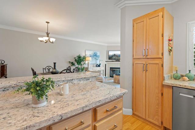 160 Troon Way, Half Moon Bay CA: https://media.crmls.org/mediaz/87993288-c1c1-41f5-947a-8451be6d6fa7.jpg