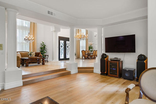 11016 Red Barn Road, Santa Rosa CA: https://media.crmls.org/mediaz/87996356-2292-4433-ab89-f4190ad5c9fd.jpg