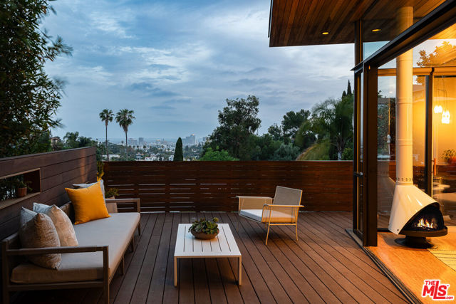 1855 Redcliff Street, Los Angeles CA: https://media.crmls.org/mediaz/8799dc92-5a50-4ff0-bb3a-c652e15f31d7.jpg