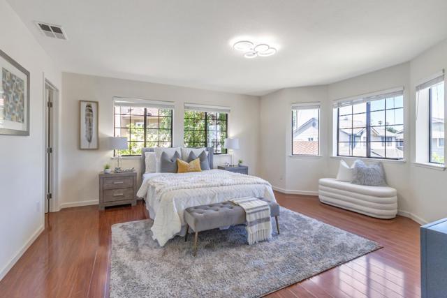 957 Vernie Court, Cupertino CA: https://media.crmls.org/mediaz/879a3ba8-1321-4e73-8325-1617f861bb51.jpg