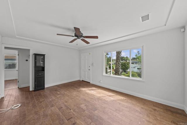 Detail Gallery Image 10 of 33 For 1992 Ensenada St, Lemon Grove,  CA 91945 - 2 Beds | 1 Baths