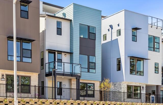 2512 Sage Street, San Mateo CA: https://media.crmls.org/mediaz/879c2ae3-edcf-40f1-98fb-5df5282372c2.jpg