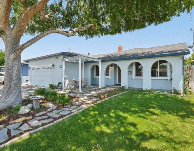 5886 Falon Way, San Jose CA: https://media.crmls.org/mediaz/879cfc16-47a4-49a7-bb19-30958399594a.jpg