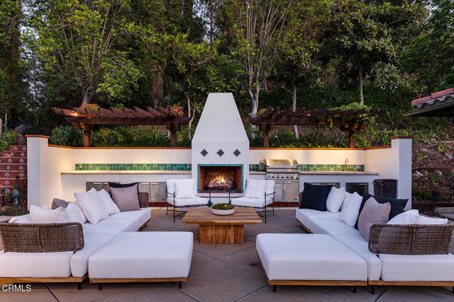 Detail Gallery Image 72 of 73 For 420 Inverness Dr, La Canada Flintridge,  CA 91011 - 6 Beds | 5/1 Baths