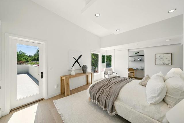 502 Palm Avenue, Los Altos CA: https://media.crmls.org/mediaz/879da5cf-4323-4fb9-ac50-42c3092f54eb.jpg