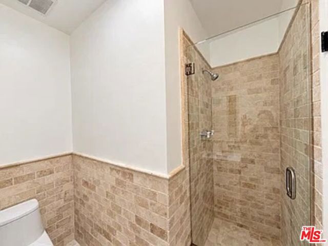 1111 11th Street, 9 photo 14